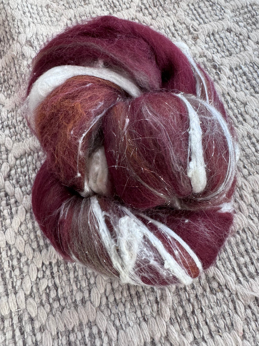 Corriedale Batt - Aubergine 4 oz
